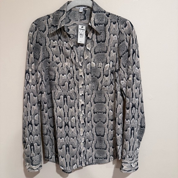 Express Portofino Top Women's Semi-Sheer Long Roll Tab Snakeskin Print XS - Picture 3 of 7